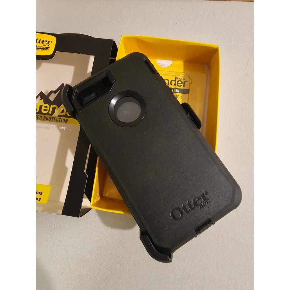 OtterBox iPhone 8 Plus 7 Plus Defender Series Black Rugged Case With Holster